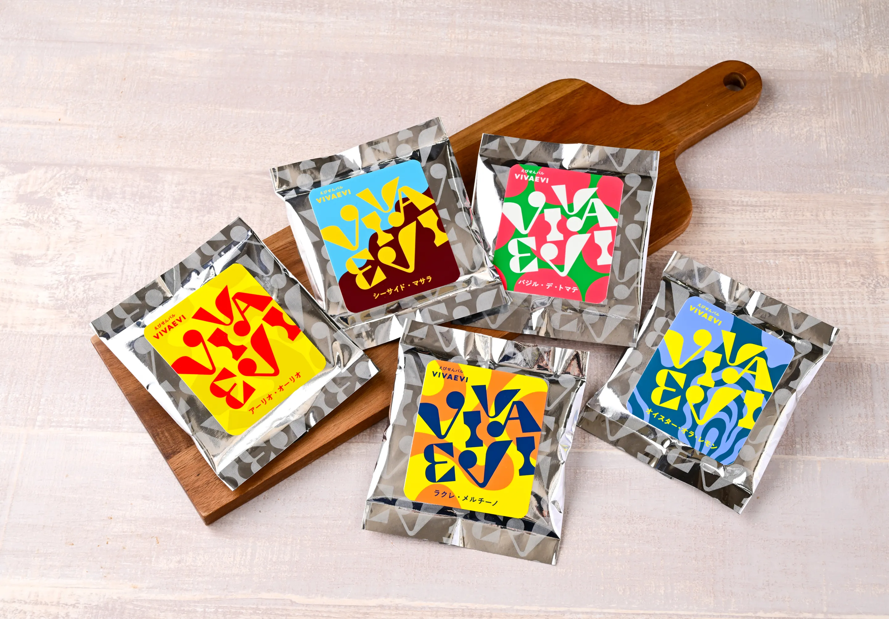 みんなが食べたい、をせんべいにしました。